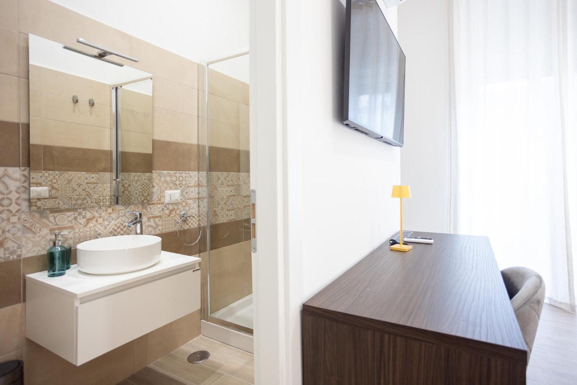 Palazzo Pepe Apartment Napoli Bagian luar foto